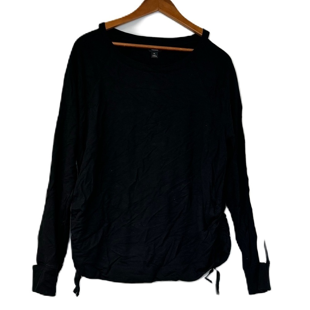 Simply Vera VeraWang woman’s petit large black white striped cropped sweatshirt